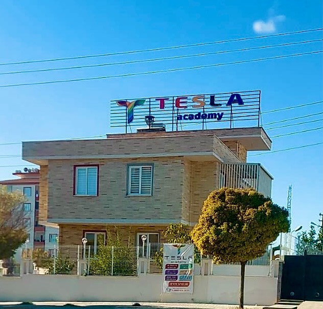 Kurumumuzdan Kareler